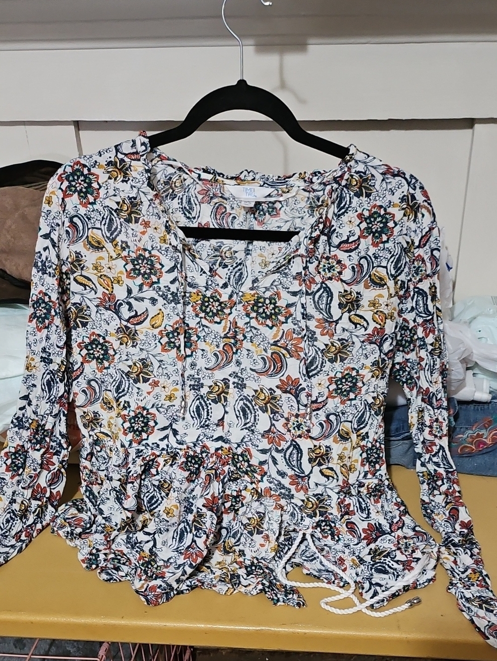 AND White Floral Tie-Front Peasant Blouse
